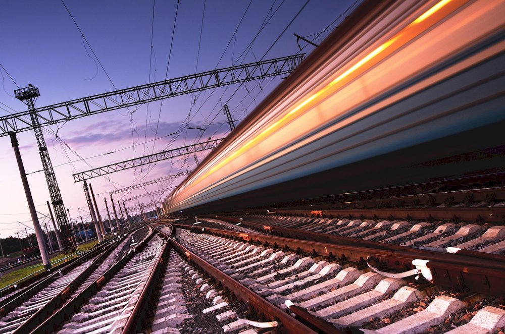 Le train de la SNCF arrive à l’heure numérique